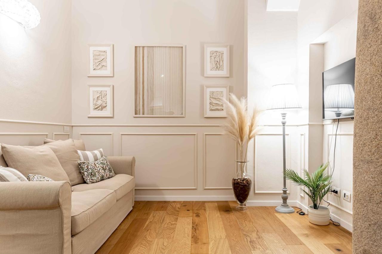 Casa Colonna Romantic Apartment Corso Di Porta Ticinese Milano Exterior foto