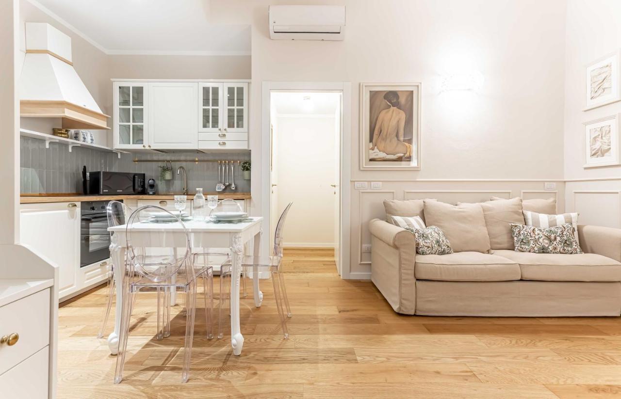 Casa Colonna Romantic Apartment Corso Di Porta Ticinese Milano Exterior foto