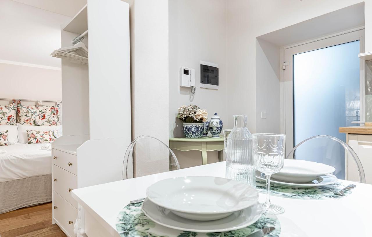 Casa Colonna Romantic Apartment Corso Di Porta Ticinese Milano Exterior foto